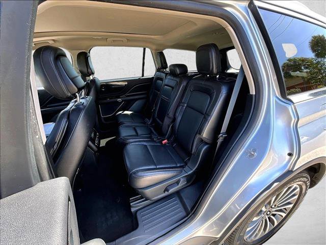 Used 2020 Lincoln Aviator Reserve w/ Elements Package Plus AWD/4WD image 26