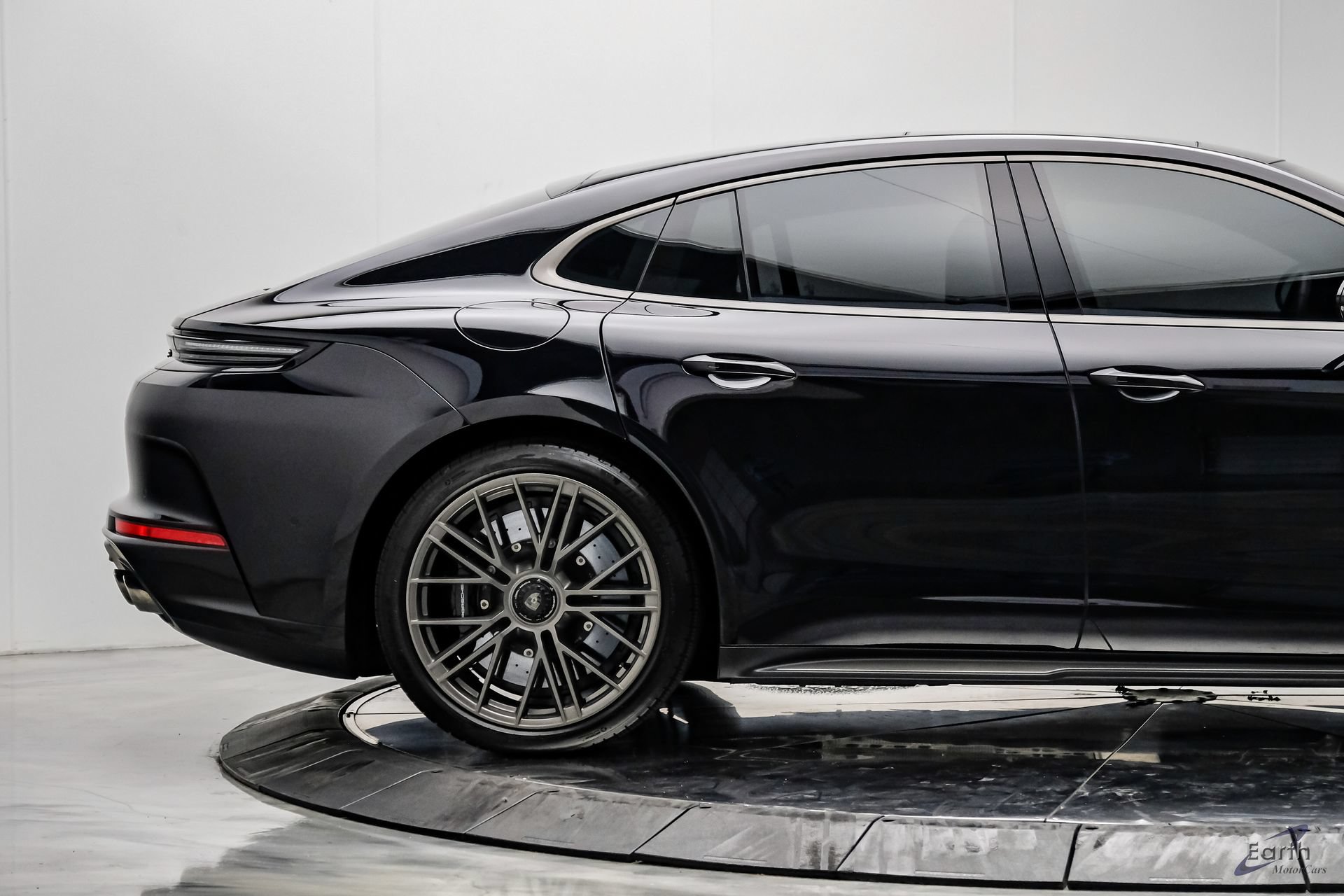 Used 2026 Porsche Panamera Turbo S AWD/4WD image 21