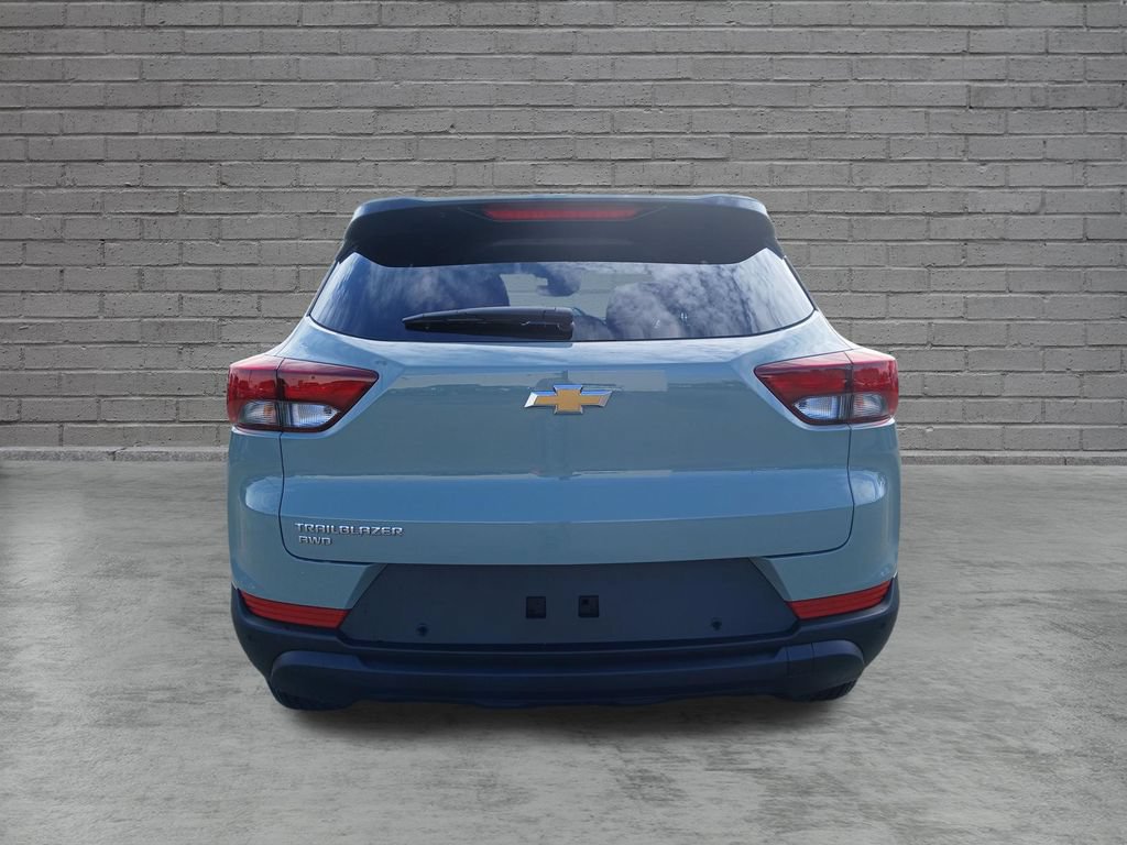 New 2026 Chevrolet TrailBlazer LS w/ LS Convenience Package AWD/4WD image 4