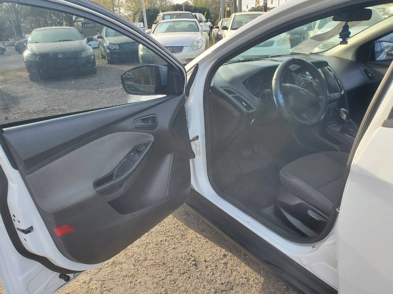 Used 2012 Ford Focus S image 9