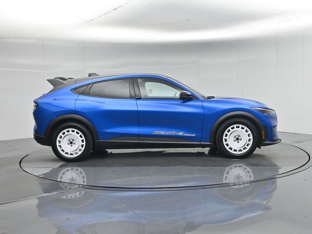 Used 2025 Ford Mustang Mach-E GT AWD/4WD image 27