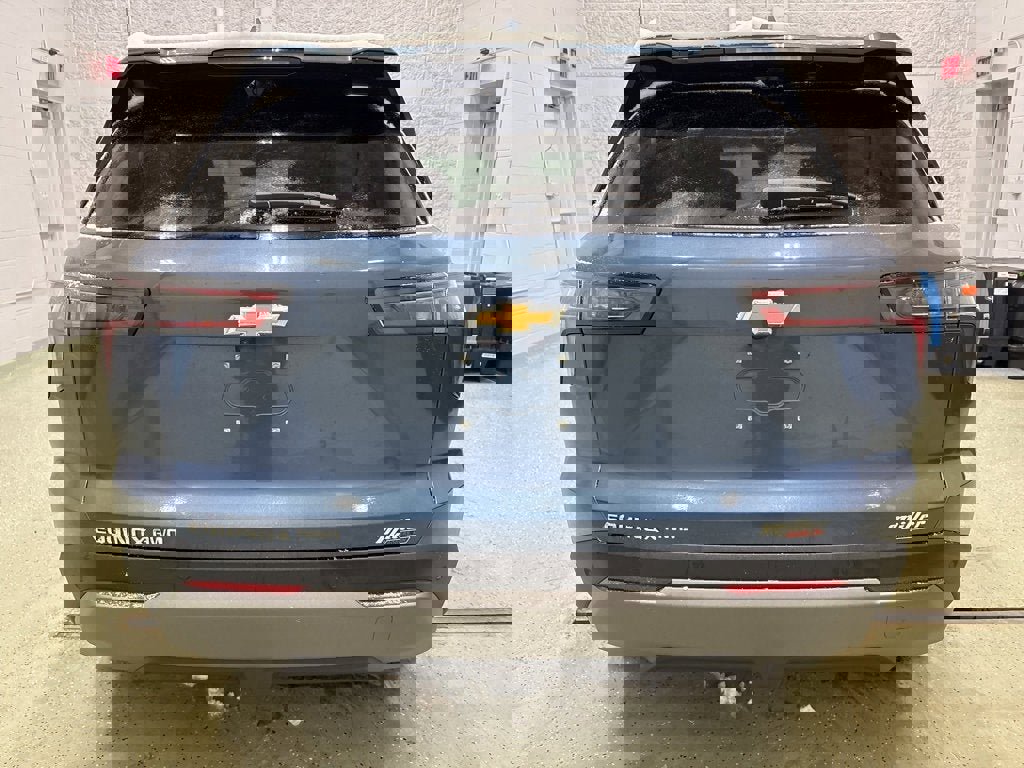 New 2026 Chevrolet Equinox LT w/ Convenience Package II image 4