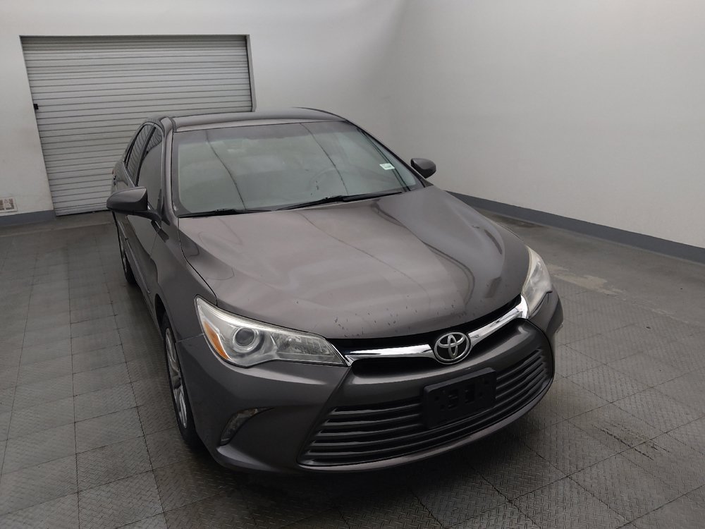 Used 2017 Toyota Camry XLE FWD image 14
