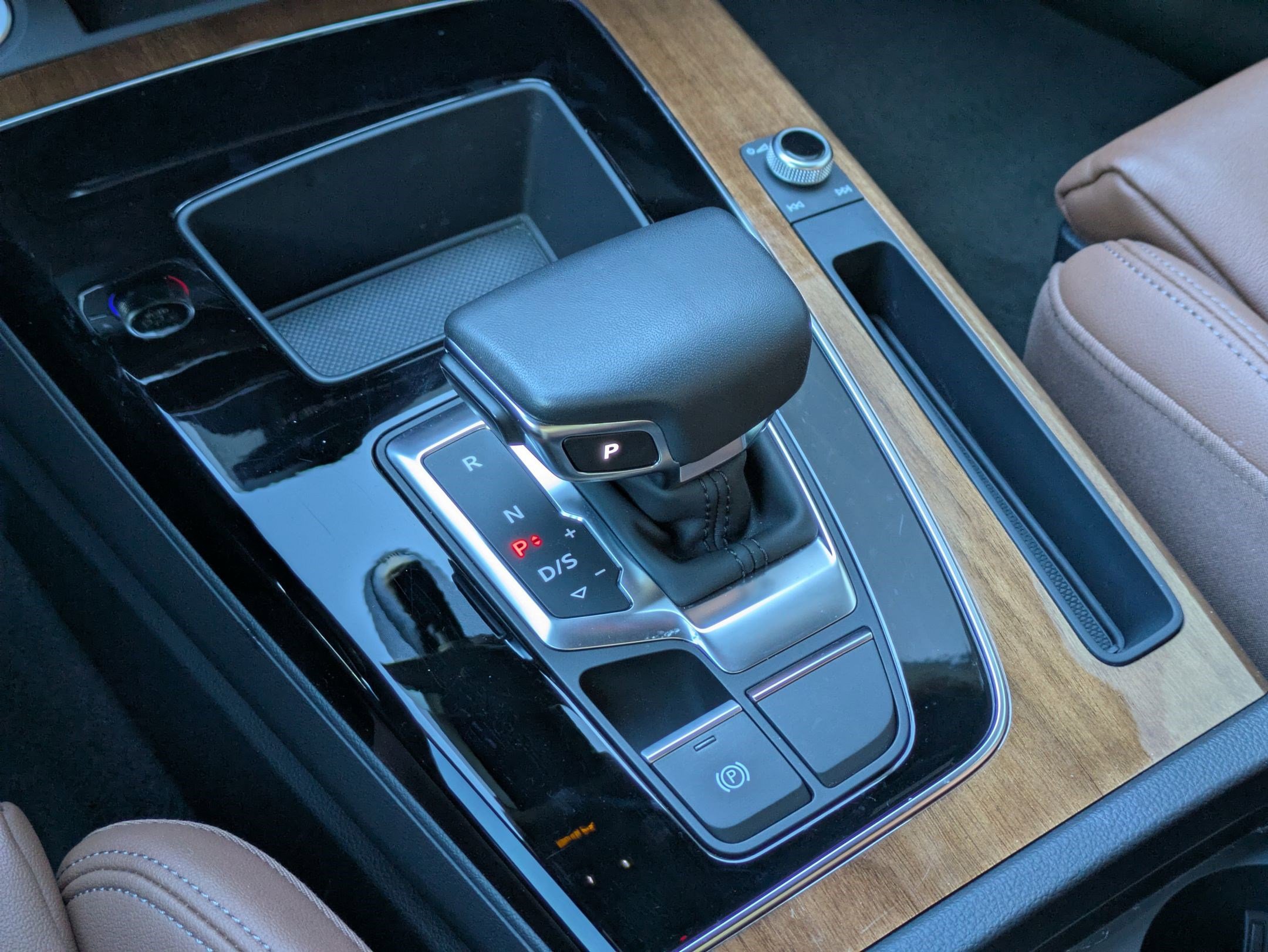 Certified 2023 Audi Q5 e Premium w/ Convenience Package AWD/4WD image 19