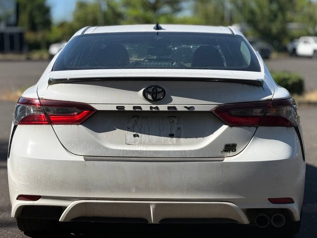 Used 2023 Toyota Camry SE AWD/4WD image 4