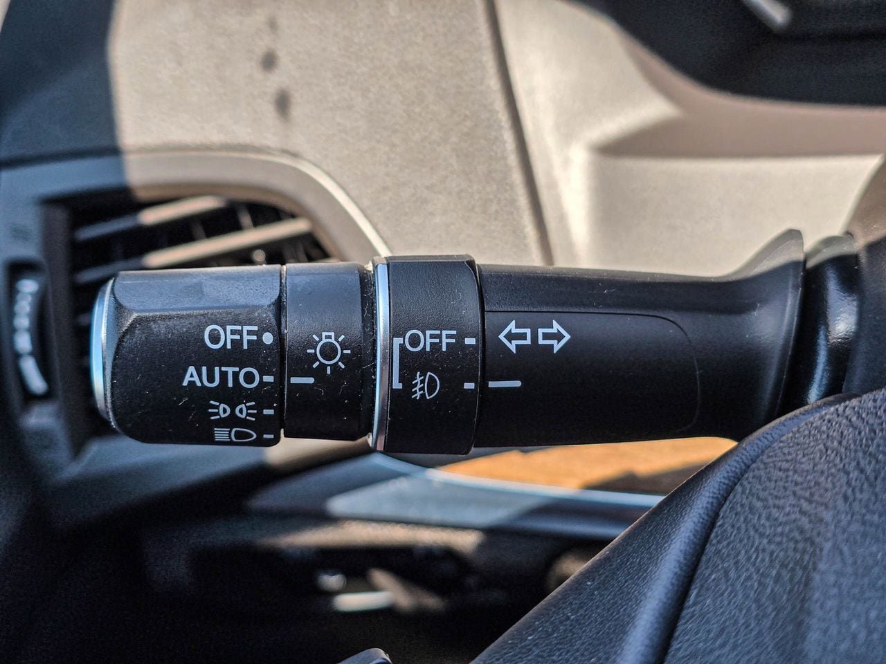 Used 2019 Acura MDX w/ Advance & Entertainment AWD/4WD image 22