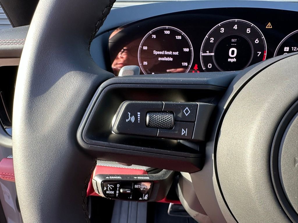 Used 2026 Porsche Panamera image 17