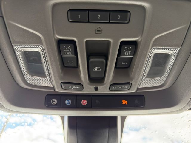 Used 2021 GMC Sierra 3500 Denali w/ Technology Package image 32