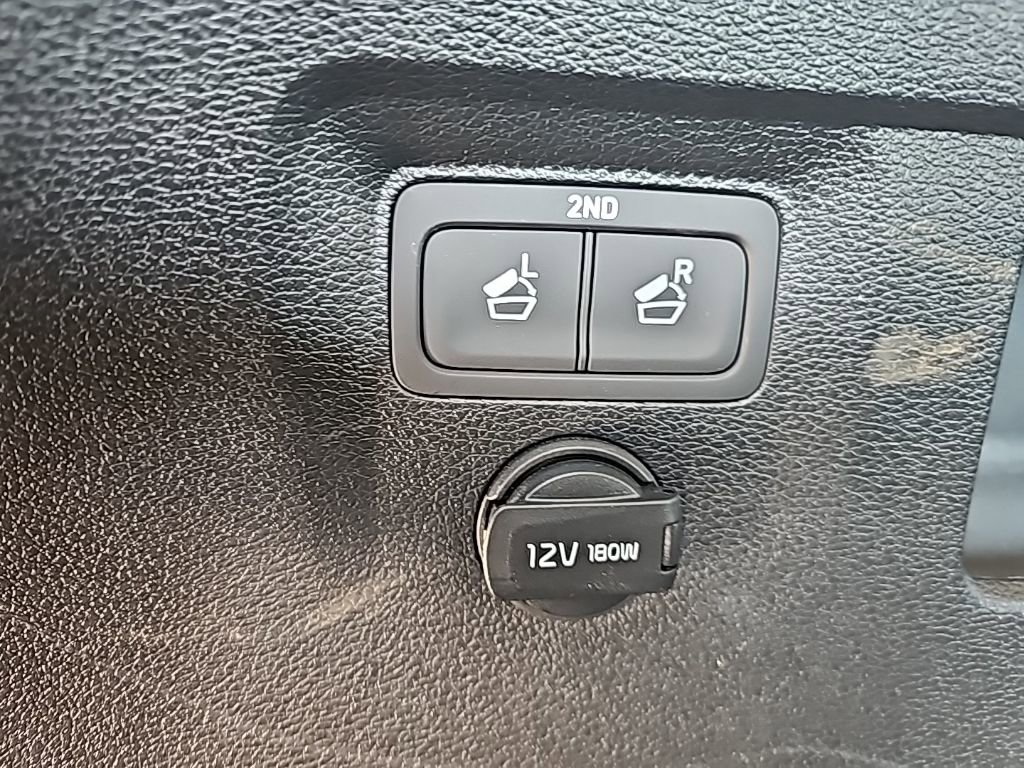 Used 2025 Kia Telluride S image 42