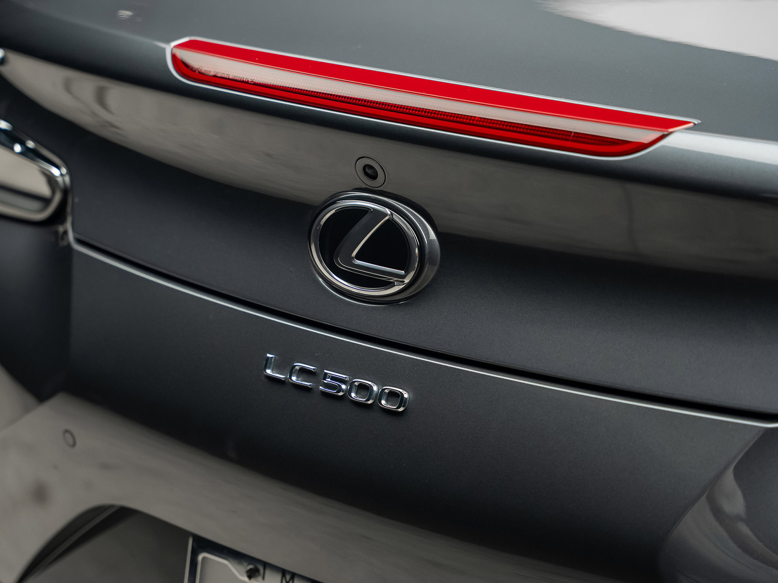 Used 2024 Lexus LC 500 Convertible w/ Touring Package RWD image 15