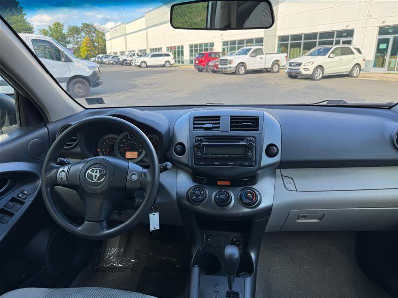 Used 2012 Toyota RAV4 4WD w/ Value Pkg image 30