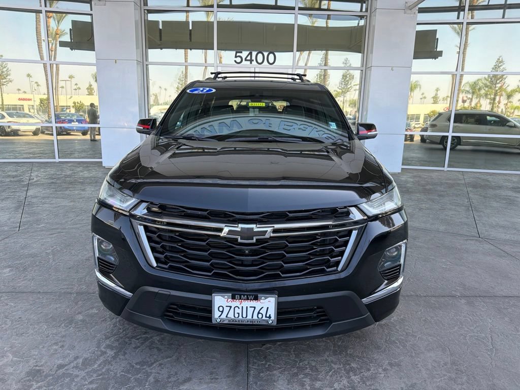 Used 2023 Chevrolet Traverse Premier w/ Redline Edition FWD image 2