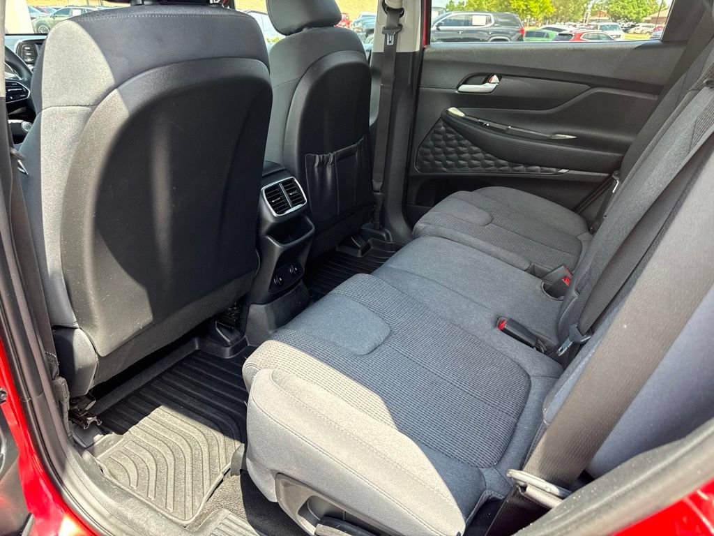 Used 2020 Hyundai Santa Fe SEL FWD image 12