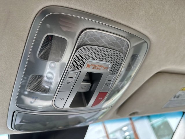 Used 2023 Genesis GV70 3.5T Sport w/ Sport Prestige Package image 9