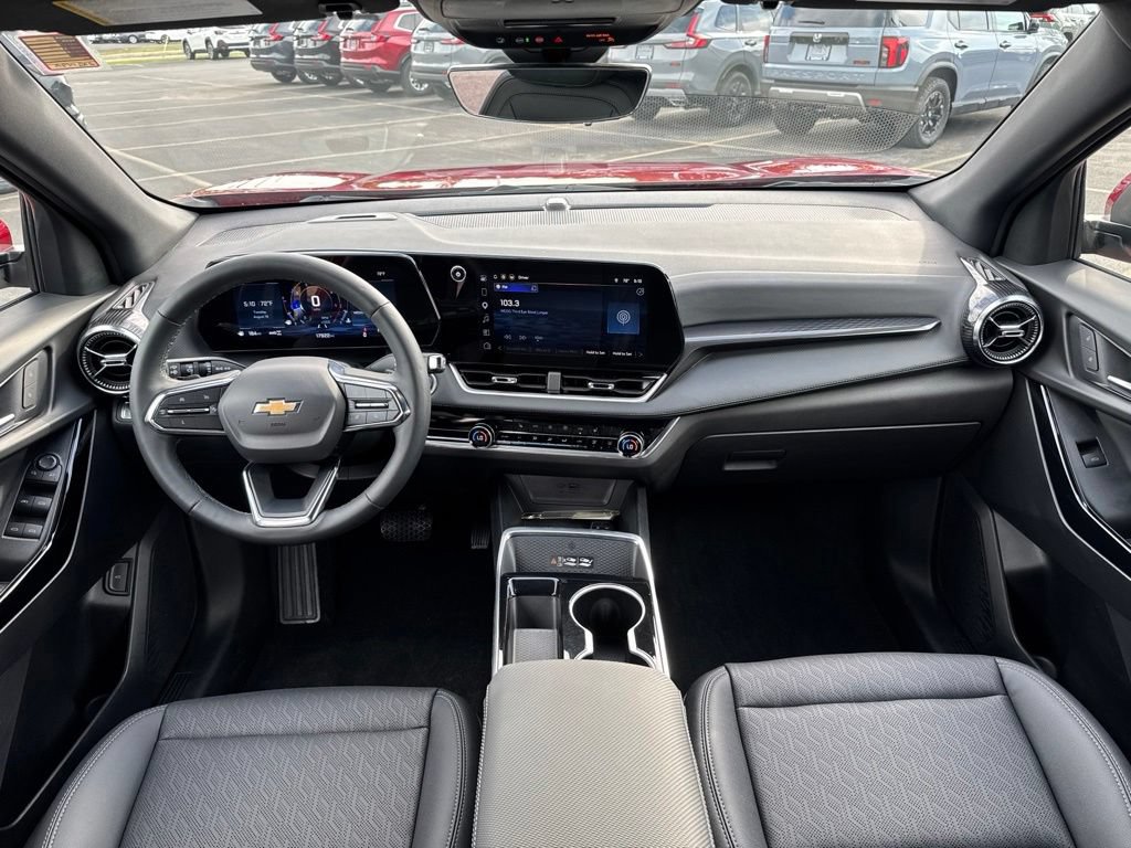 Used 2025 Chevrolet Equinox LT w/ Convenience Package II AWD/4WD image 23