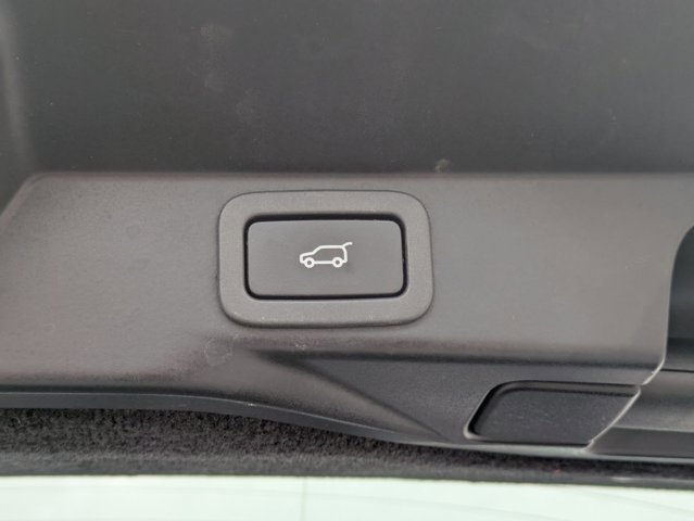 Used 2016 Land Rover Range Rover Sport HSE image 7