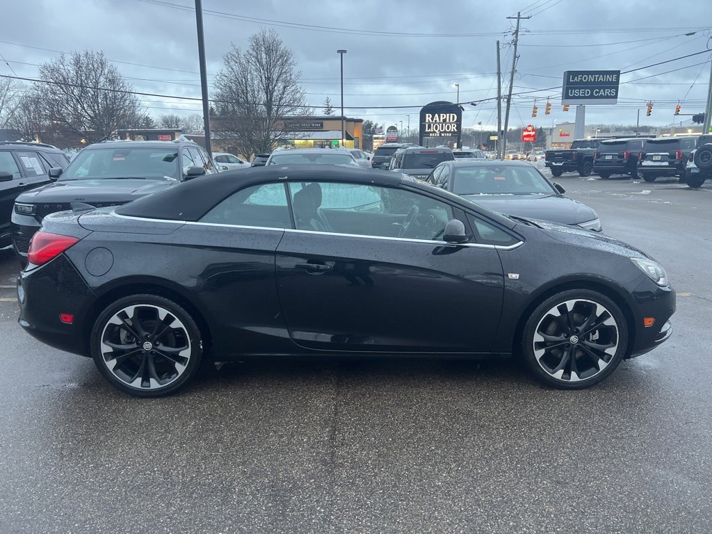 Used 2018 Buick Cascada Sport Touring w/ Dark Effects Package image 4