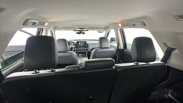 Certified 2025 Nissan Pathfinder SL image 19