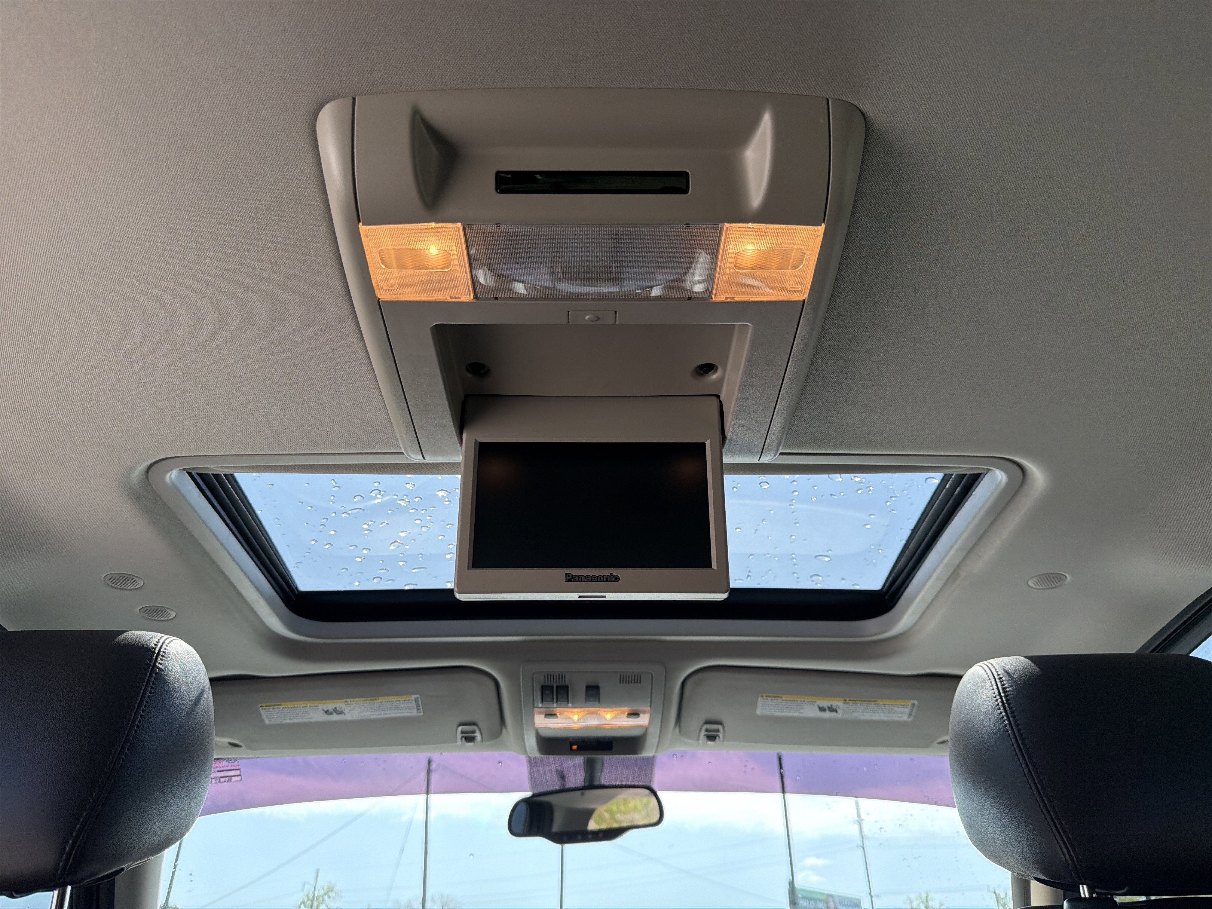 Used 2014 GMC Yukon Denali image 30