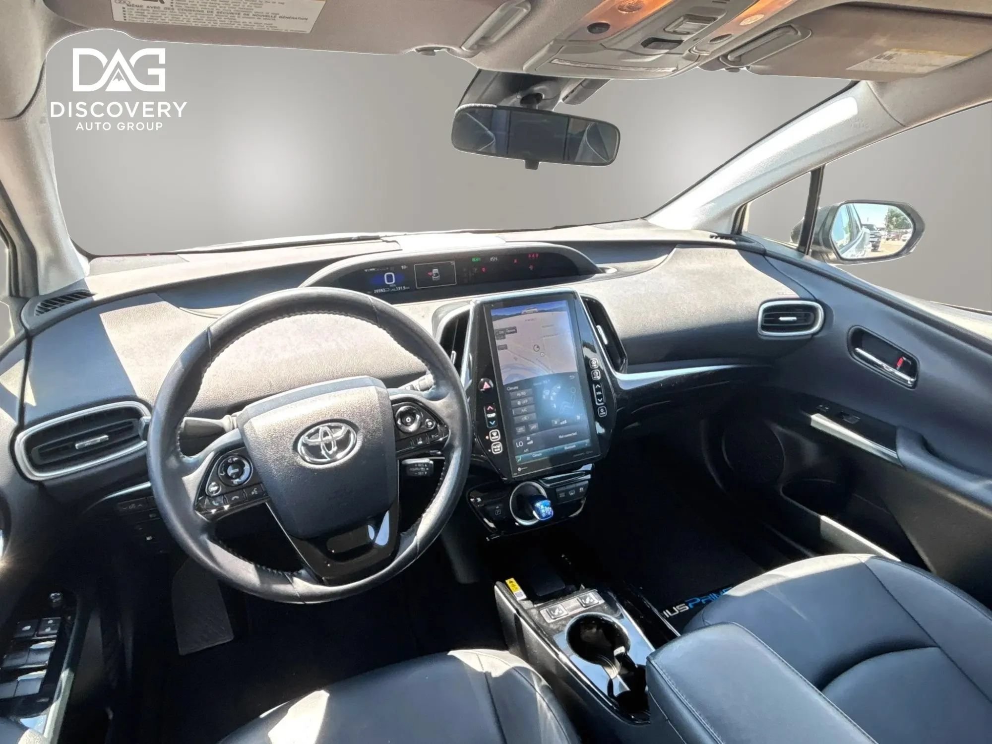Used 2021 Toyota Prius Prime XLE w/ Carpet Mat Package (TMS) FWD image 23