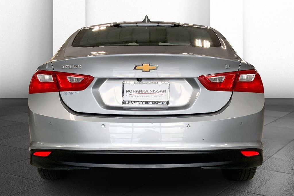 Used 2024 Chevrolet Malibu LT image 3