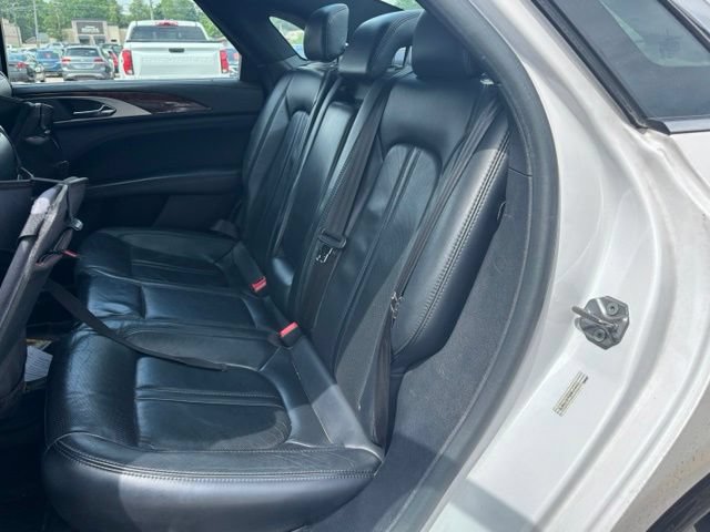 Used 2017 Lincoln MKZ Reserve FWD image 14