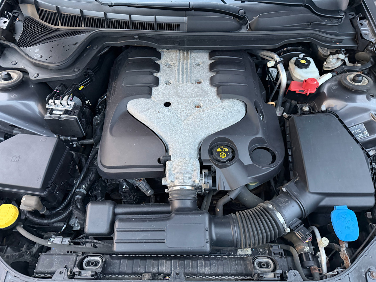 Used 2008 Pontiac G8 w/ Premium Package image 16