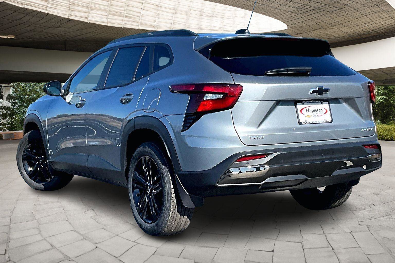 New 2026 Chevrolet Trax ACTIV w/ Sunroof Package image 3