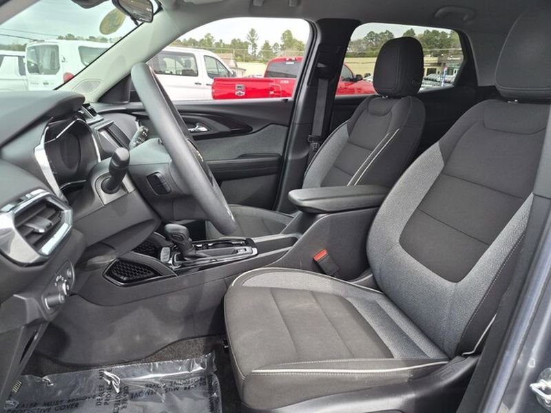 Used 2022 Chevrolet TrailBlazer LT image 10