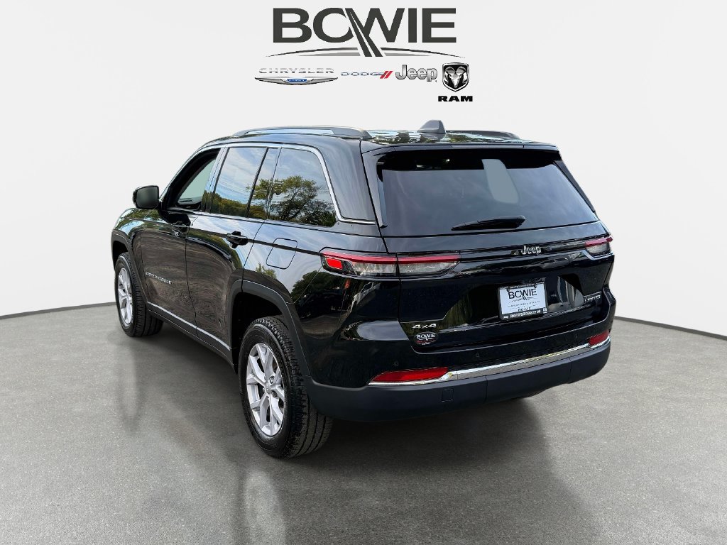 Used 2022 Jeep Grand Cherokee Limited AWD/4WD image 4