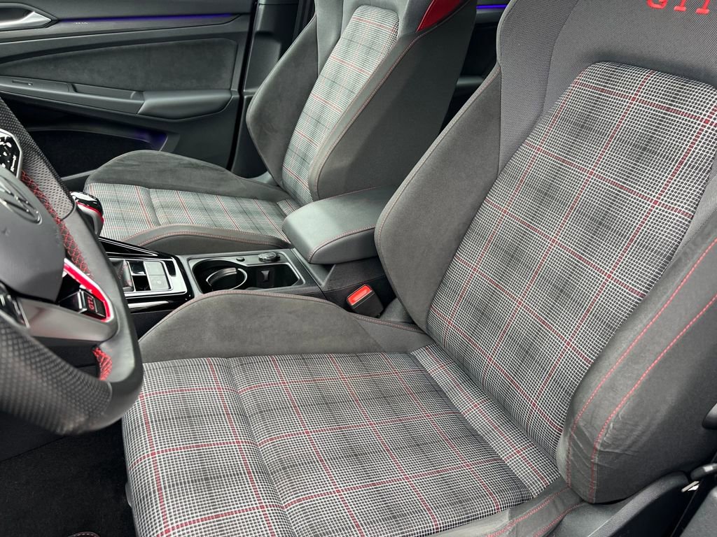 Used 2024 Volkswagen GTI SE image 10