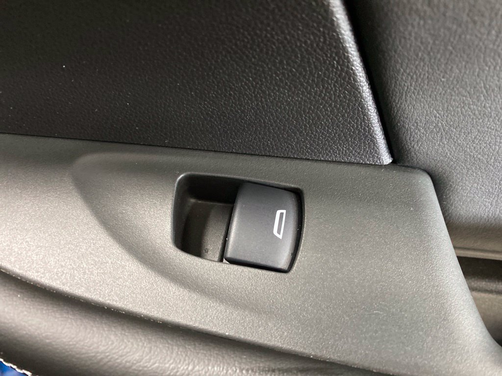 Used 2023 Buick Envision Avenir AWD/4WD image 14
