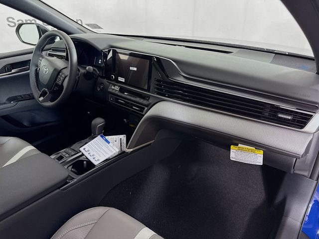New 2026 Toyota Camry SE image 28
