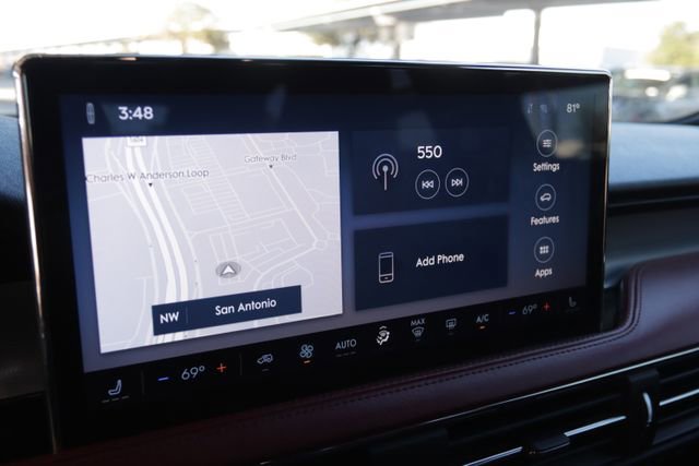 Used 2024 Lincoln Corsair Grand Touring image 17