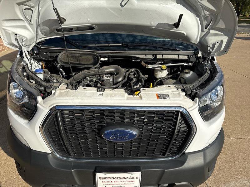 Used 2024 Ford Transit 250 Low Roof w/ Exterior Upgrade Package image 28