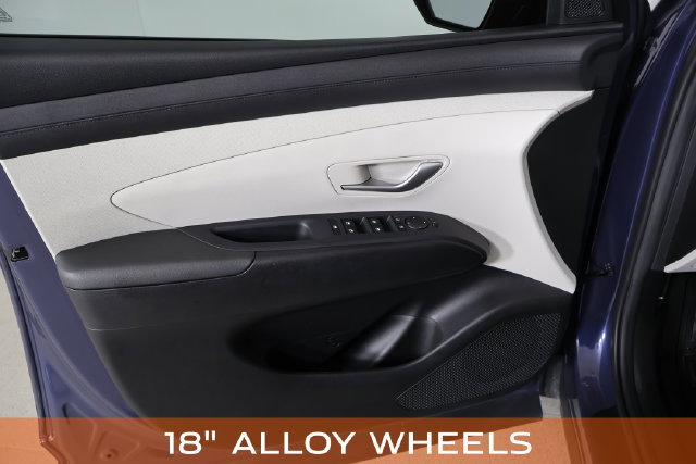 Used 2025 Hyundai Tucson SEL FWD image 19