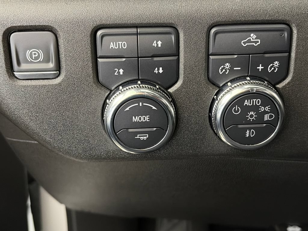 Used 2024 GMC Sierra 1500 Elevation w/ X31 Off-Road Package AWD/4WD image 23