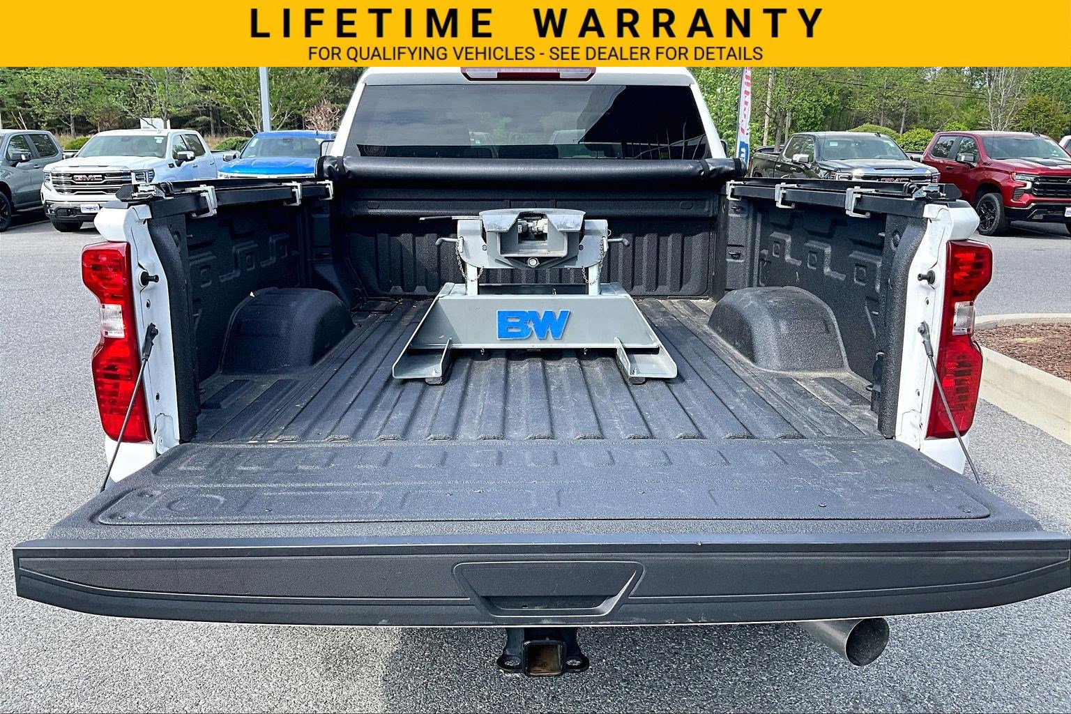 Used 2025 Chevrolet Silverado 2500 Custom w/ Custom Value Package AWD/4WD image 31