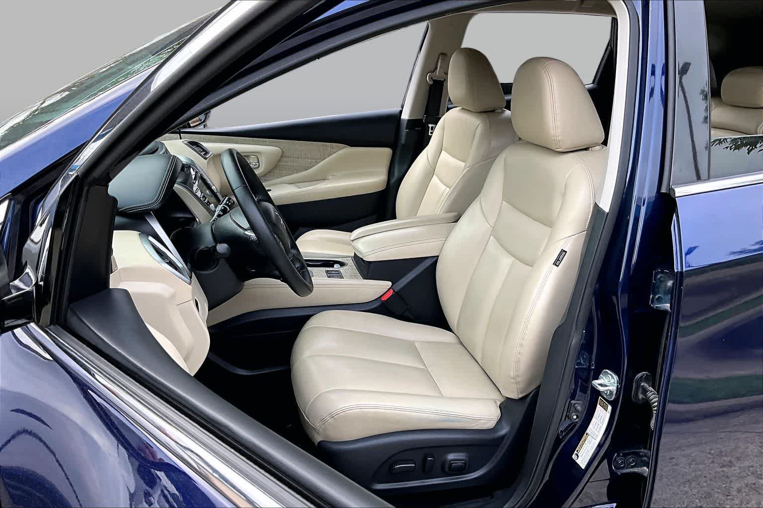 Used 2023 Nissan Murano SV FWD image 8