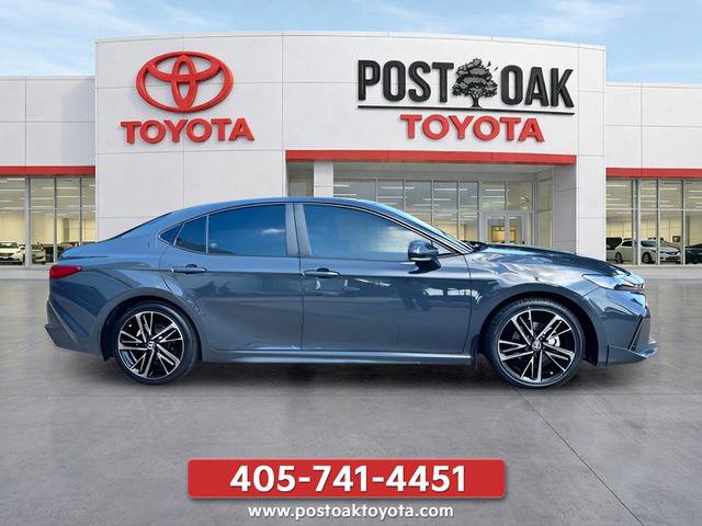 Used 2025 Toyota Camry XSE AWD/4WD image 8