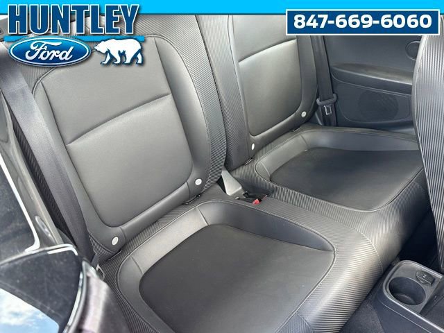 Used 2014 Volkswagen Beetle R-Line FWD image 10