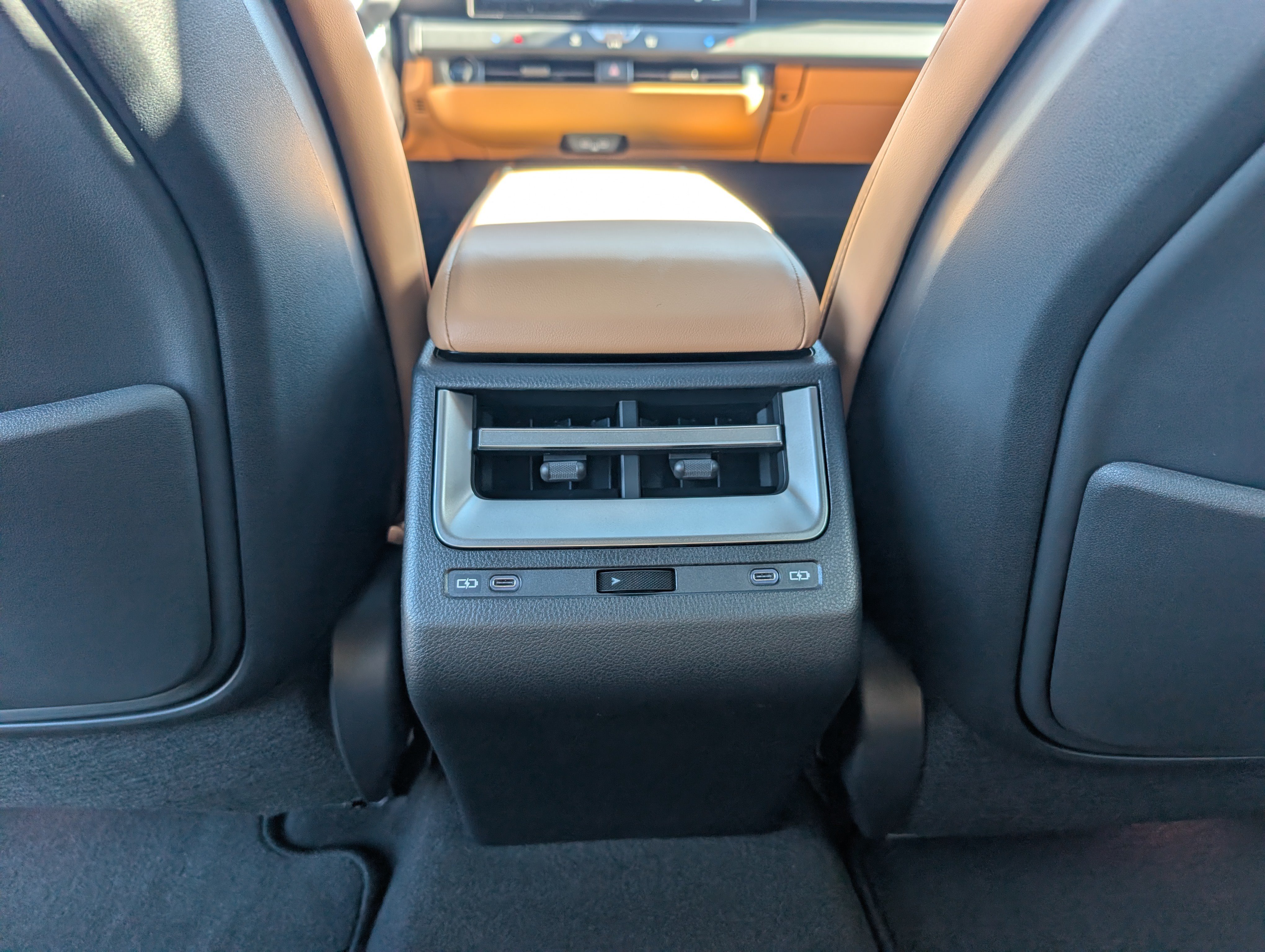 New 2026 Lexus ES 350h AWD w/ Convenience Package image 12