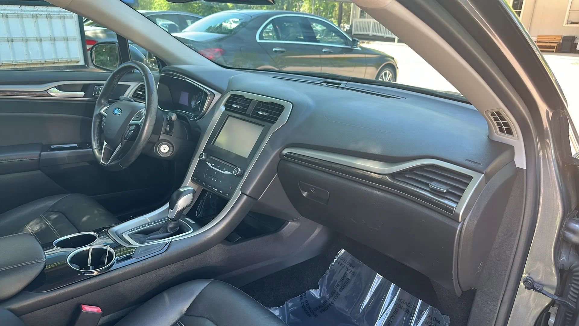 Used 2013 Ford Fusion SE FWD image 22