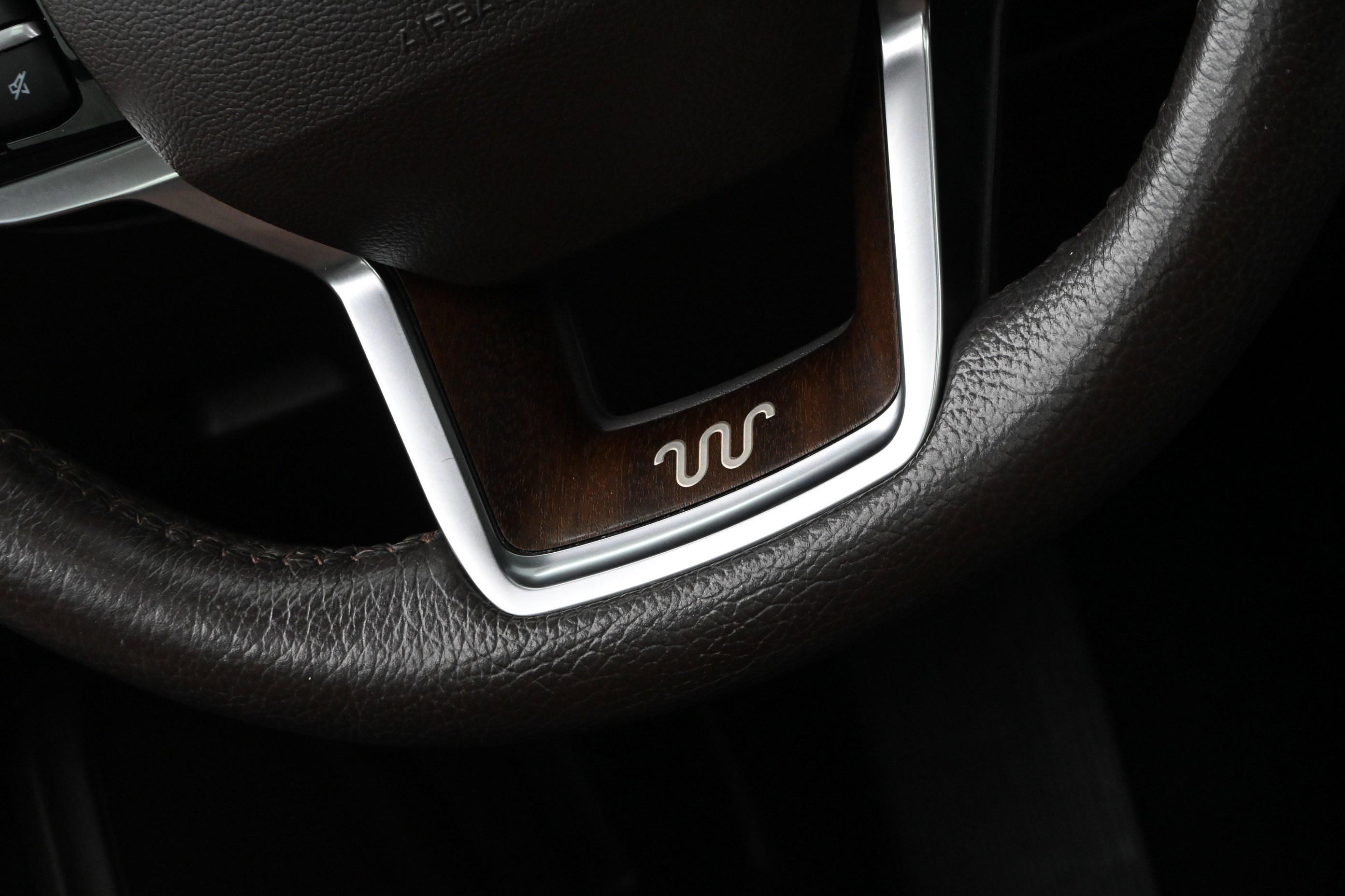 Used 2022 Ford Explorer King Ranch w/ Class IV Trailer Tow Package AWD/4WD image 27