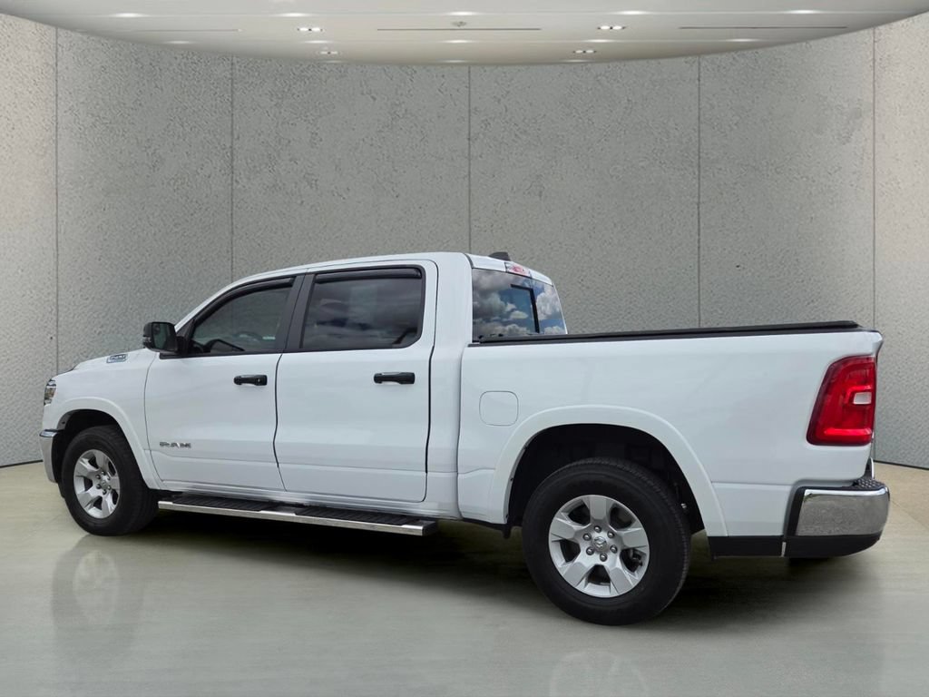Used 2025 RAM 1500 Big Horn AWD/4WD image 6