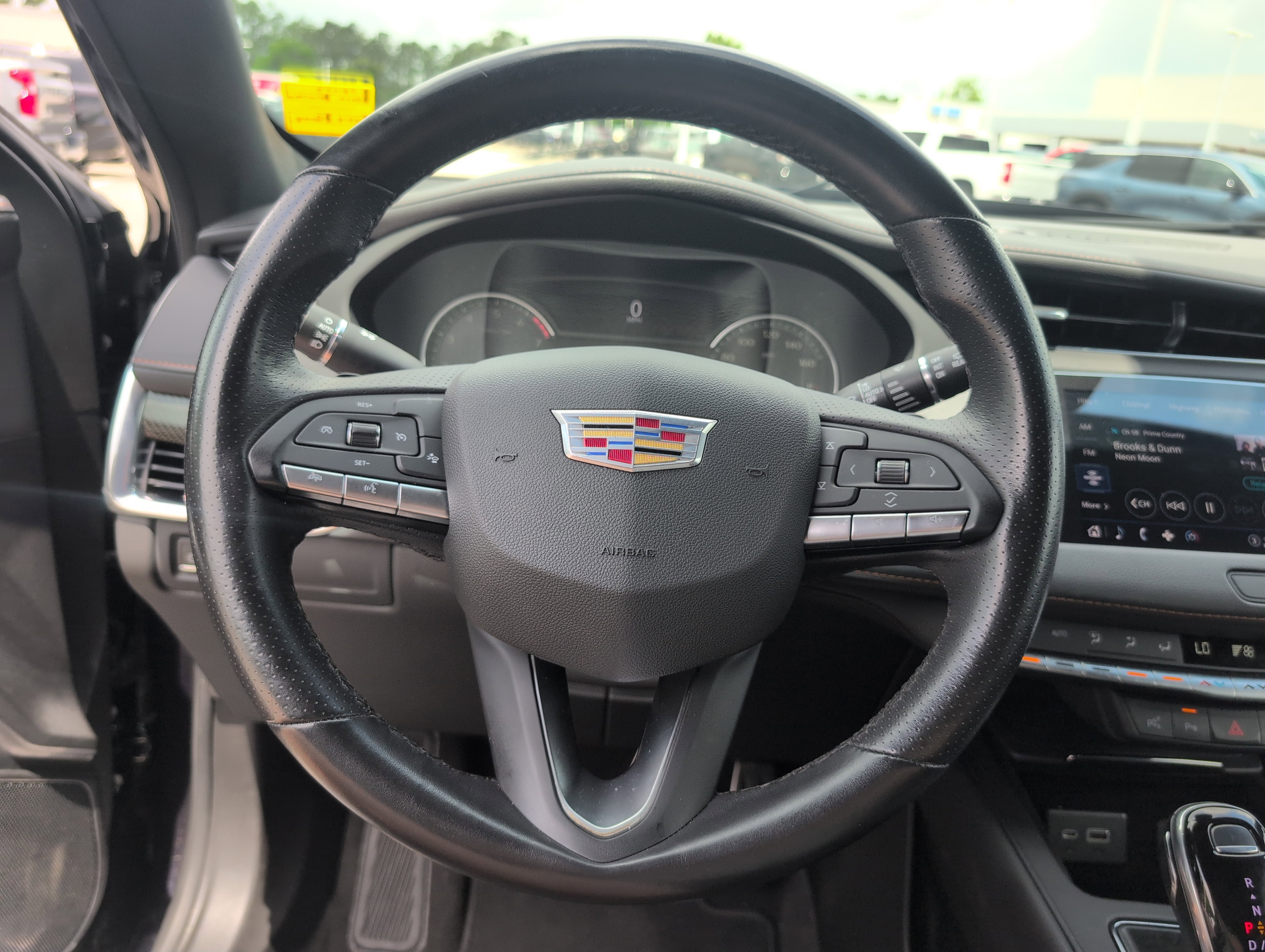 Certified 2022 Cadillac XT4 Sport w/ Enhanced Visibility Package FWD image 25