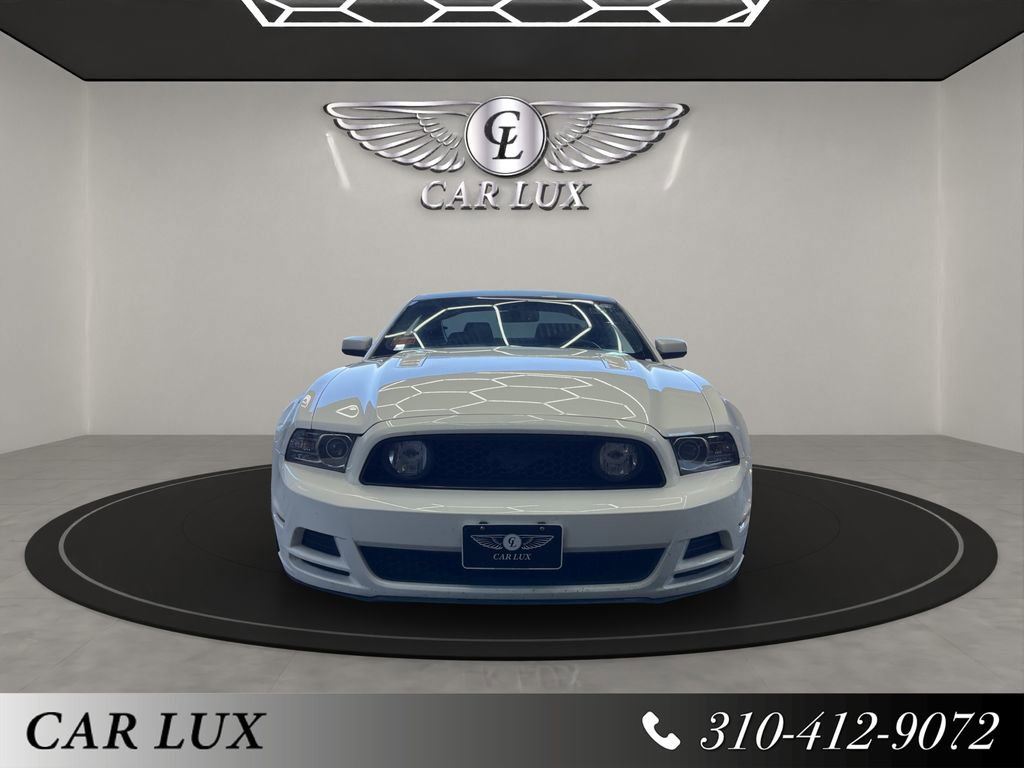Used 2013 Ford Mustang GT RWD image 1