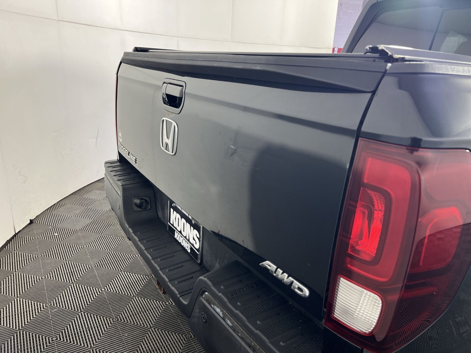Used 2017 Honda Ridgeline Black Edition image 24