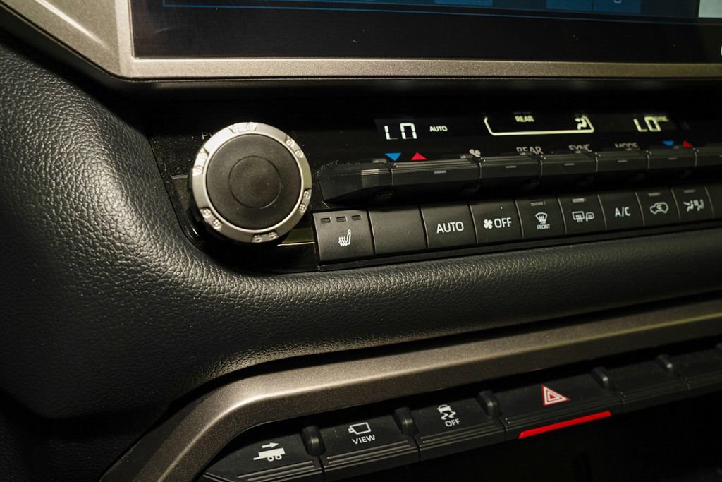 Used 2023 Toyota Sequoia SR5 w/ SR5 Premium Package AWD/4WD image 19