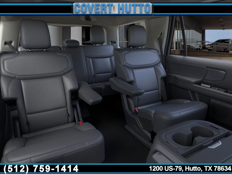 New 2026 Ford Expedition Active image 11